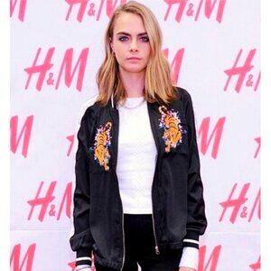 H&M Tiger-Embroidered Bomber Jacket Asian Oriental Japanese Sukajan Chinese Coat